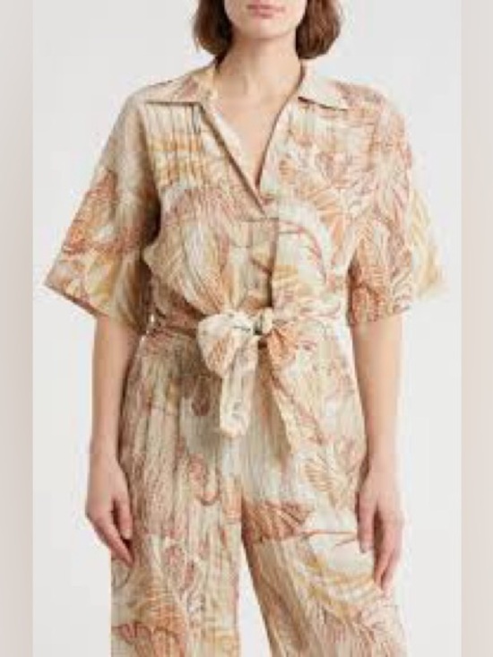 Daniel Rainn Tops - NWOT- DR2 by Daniel Rainn Short Sleeve Tie Front Top, size small